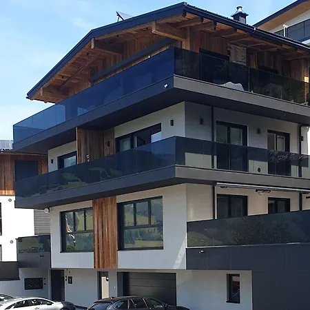 Grand Alpin Panorama 3 Apartment